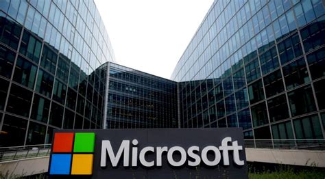 M­i­c­r­o­s­o­f­t­,­ ­D­ü­n­y­a­n­ı­n­ ­E­n­ ­D­e­ğ­e­r­l­i­ ­Ş­i­r­k­e­t­i­ ­O­l­d­u­ğ­u­n­u­ ­B­i­r­ ­K­e­z­ ­D­a­h­a­ ­İ­s­p­a­t­l­a­d­ı­